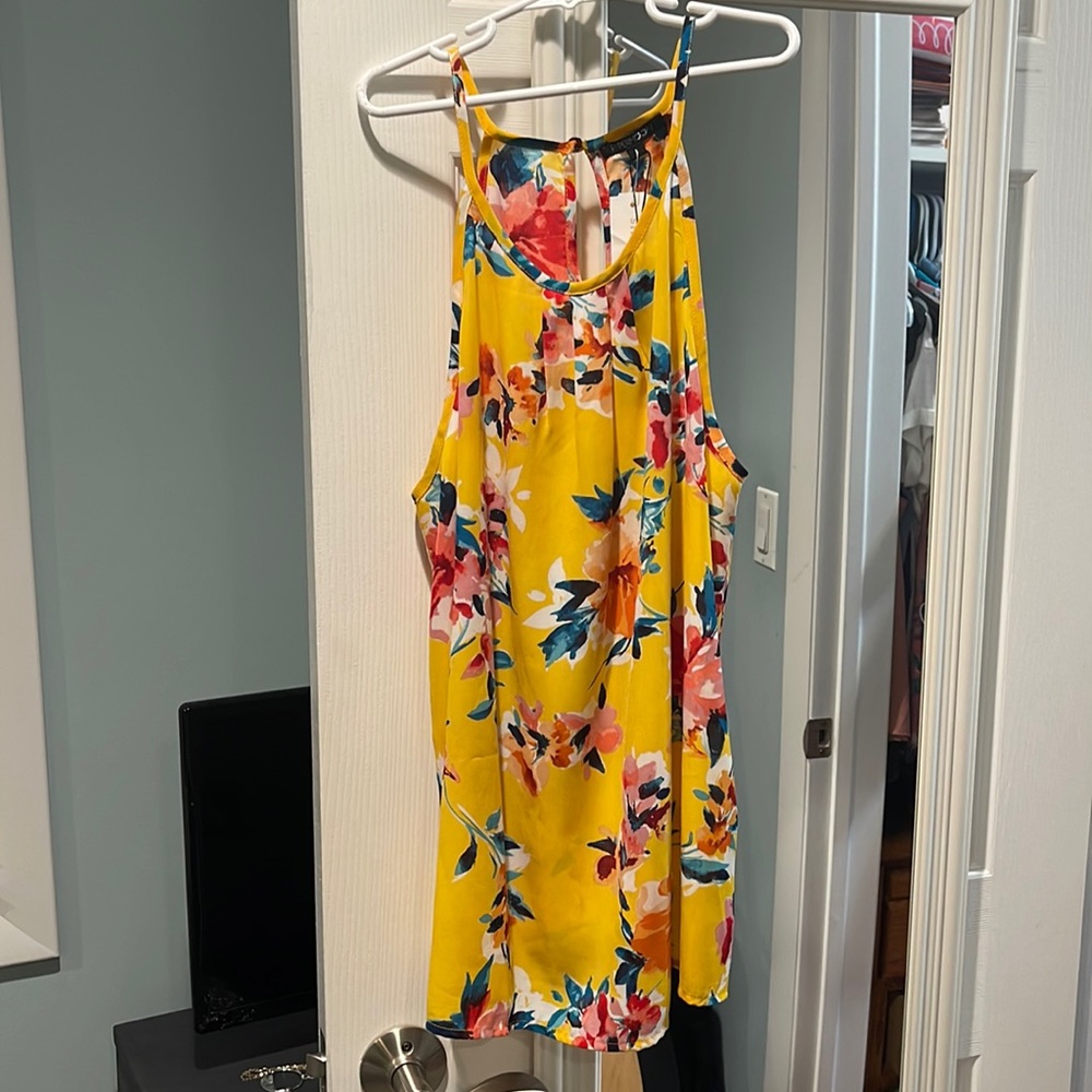 Papermoon. Arlene Halter Blouse. Size: L